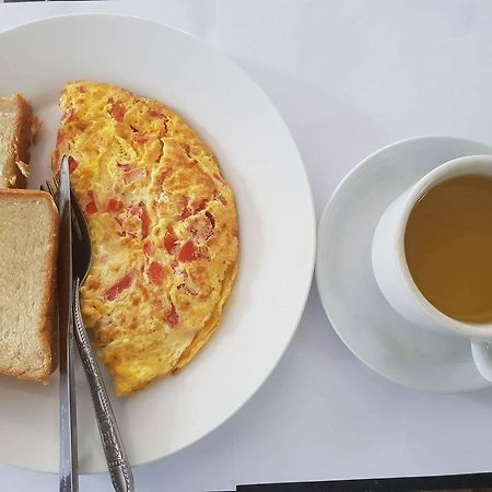 لوانغ برابانغ Lpq Backpackers Hostel المظهر الخارجي الصورة