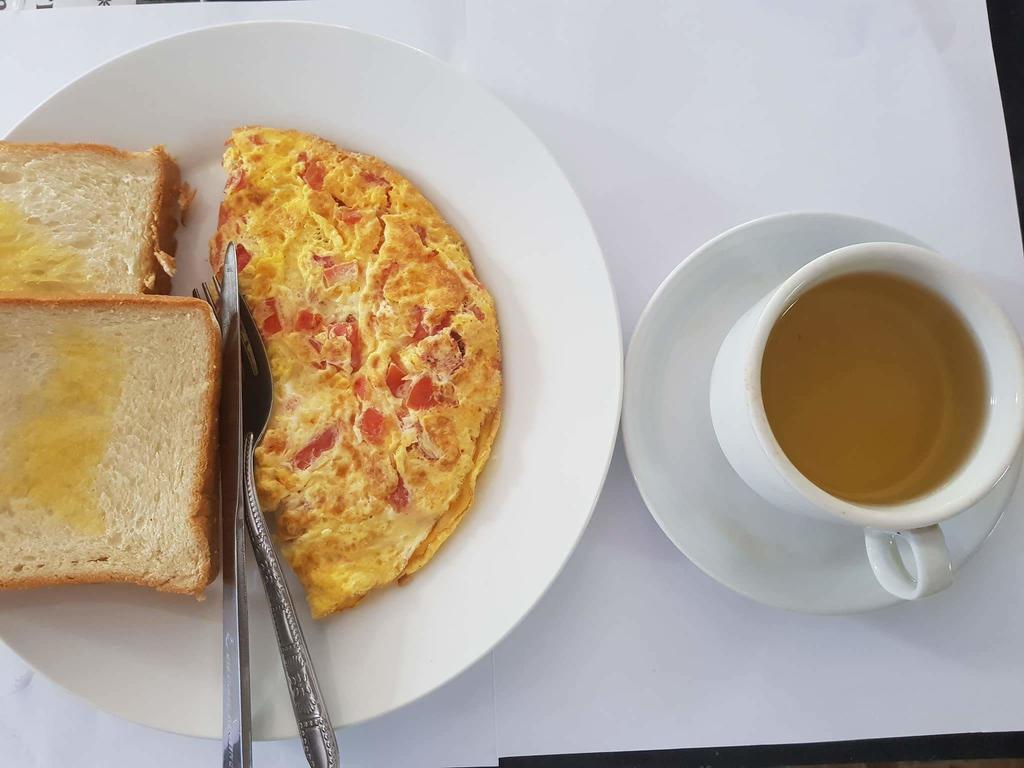 لوانغ برابانغ Lpq Backpackers Hostel المظهر الخارجي الصورة
