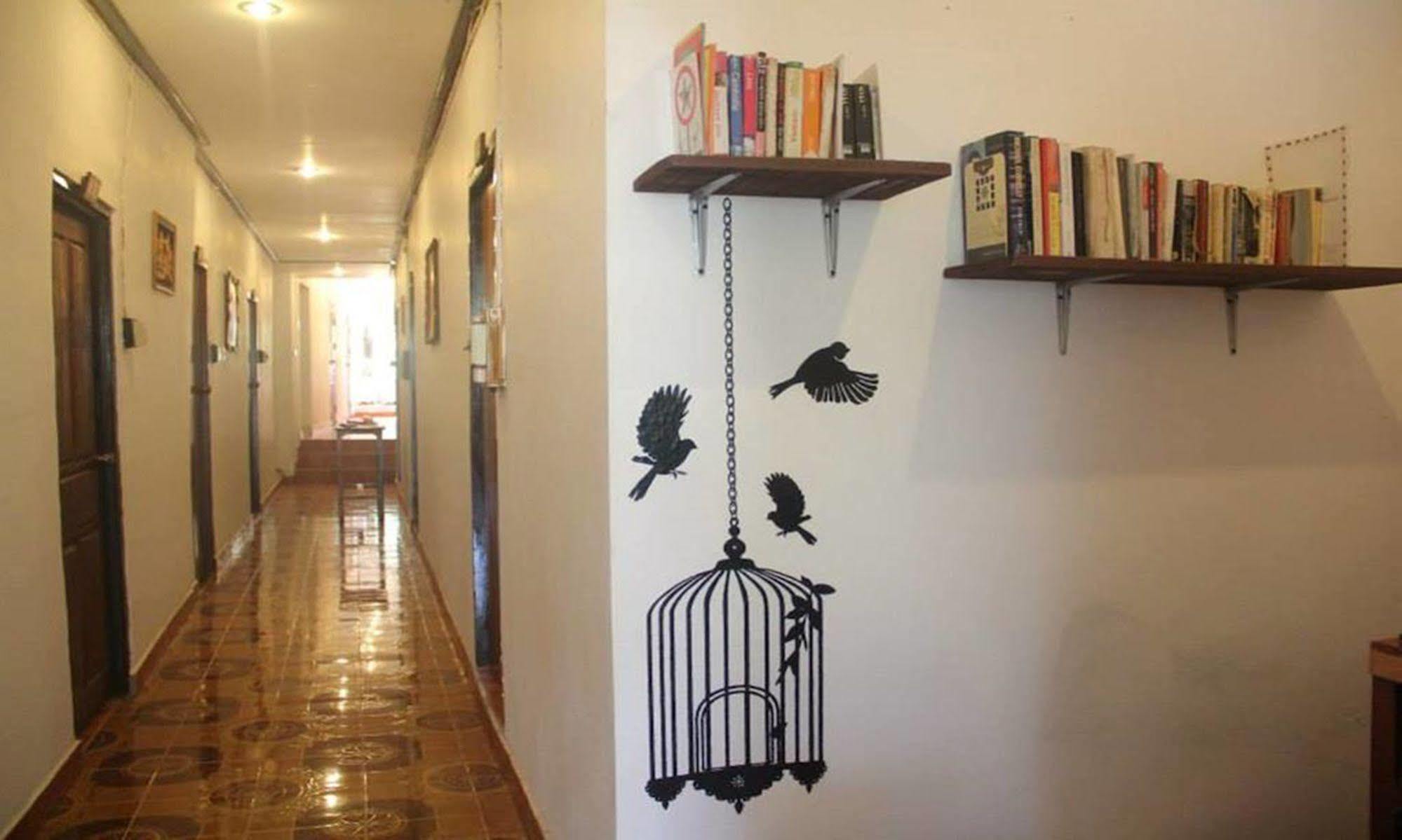لوانغ برابانغ Lpq Backpackers Hostel المظهر الخارجي الصورة